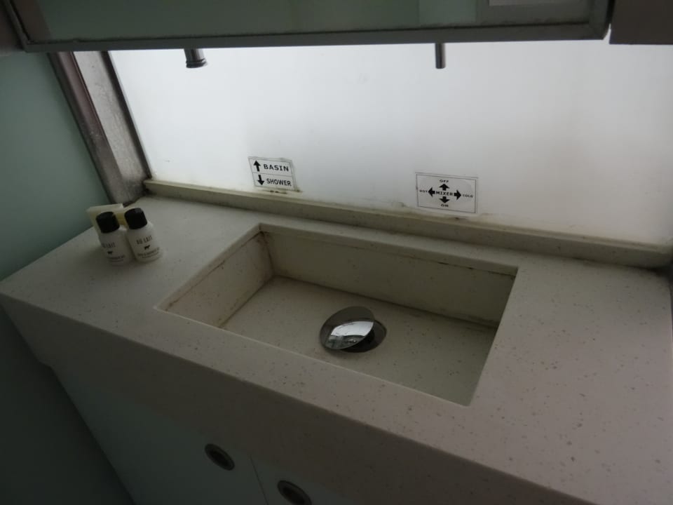 Zimmer The Stay Club at Willesden