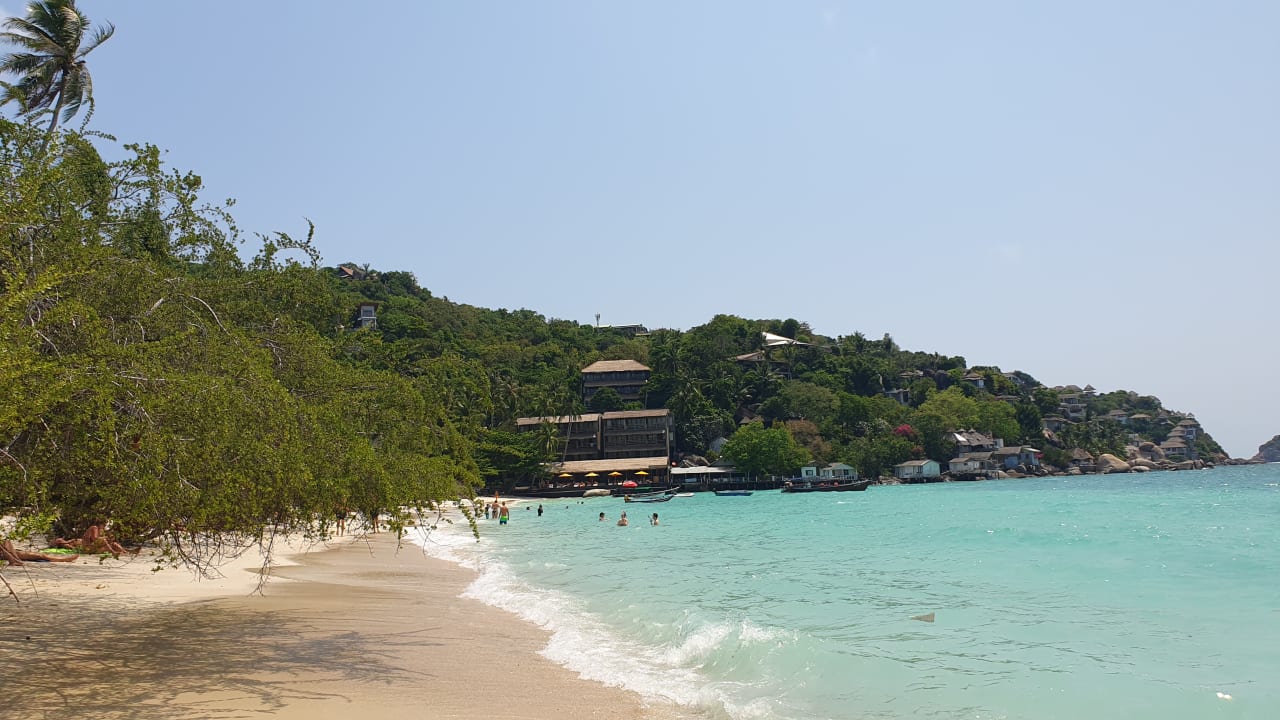 Strand The Beach Club by Haadtien