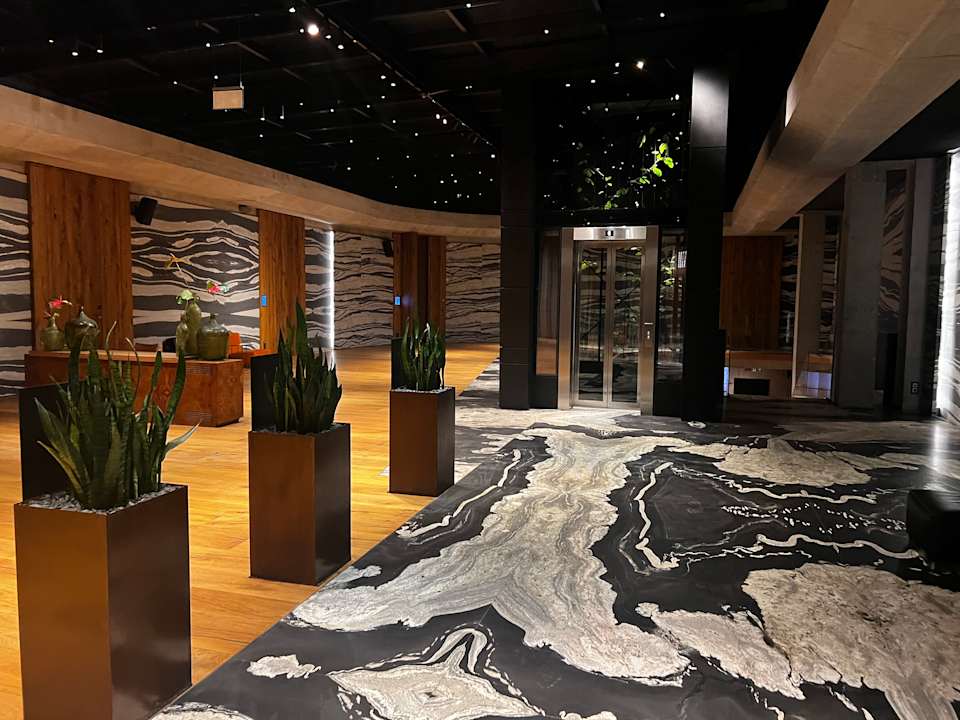 Lobby Hotel Warszawa