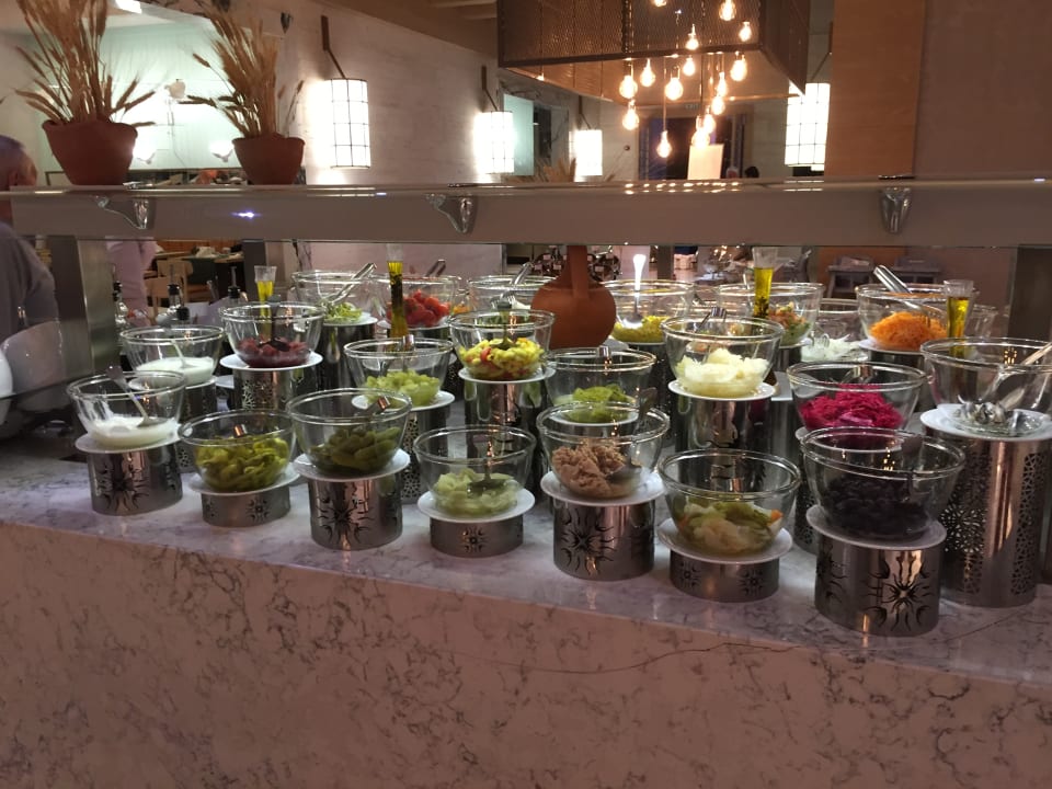 Restaurant Acanthus Cennet Barut Collection