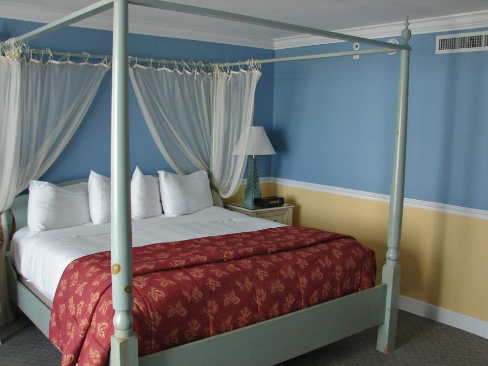 Romantisches Himmelbett Hotel The Shores Resort & Spa