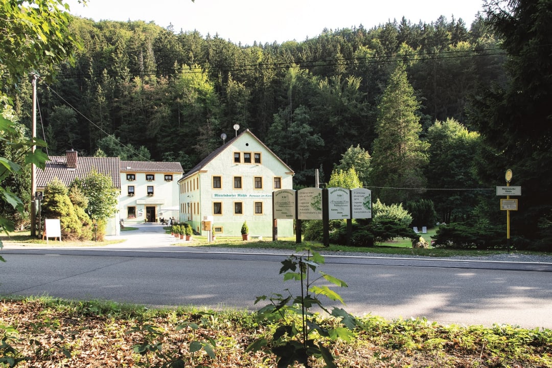 Außenansicht Pension Mittelndorfer Mühle