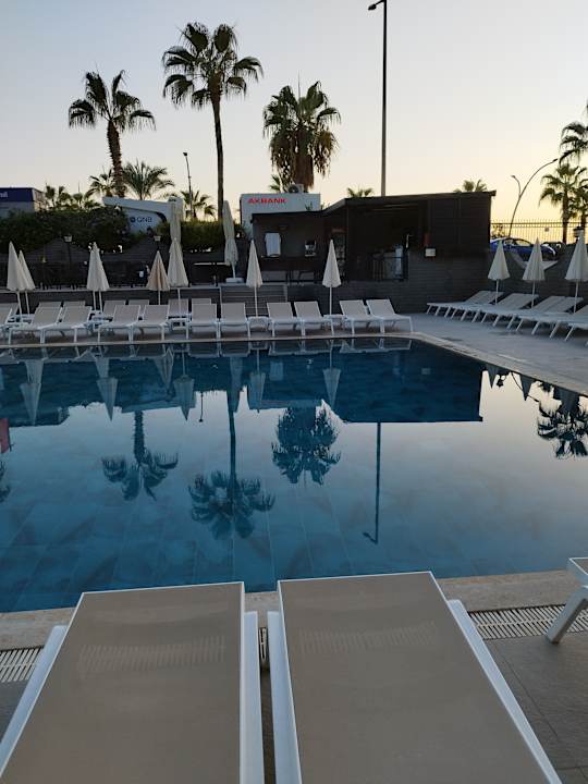 Pool Hotel Kaila Krizantem
