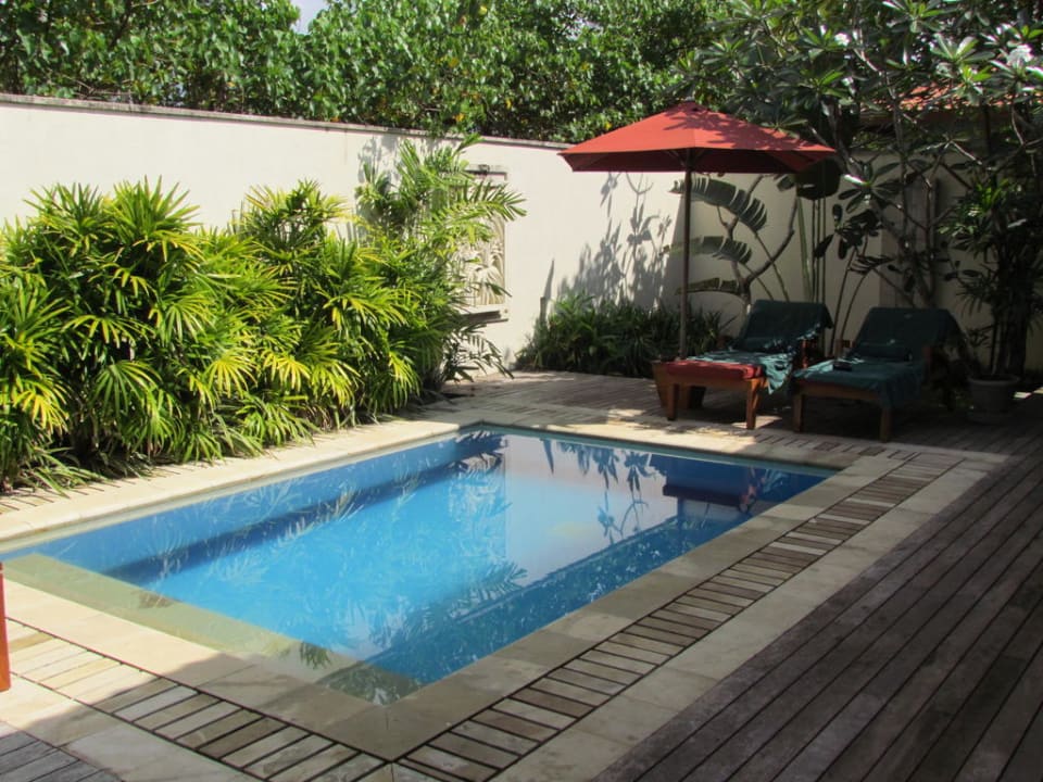 Der kleine Pool im Garden Pavillion Serene Pavilions