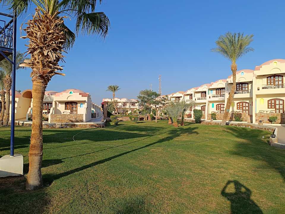 Gartenanlage Protels Crystal Beach Resort