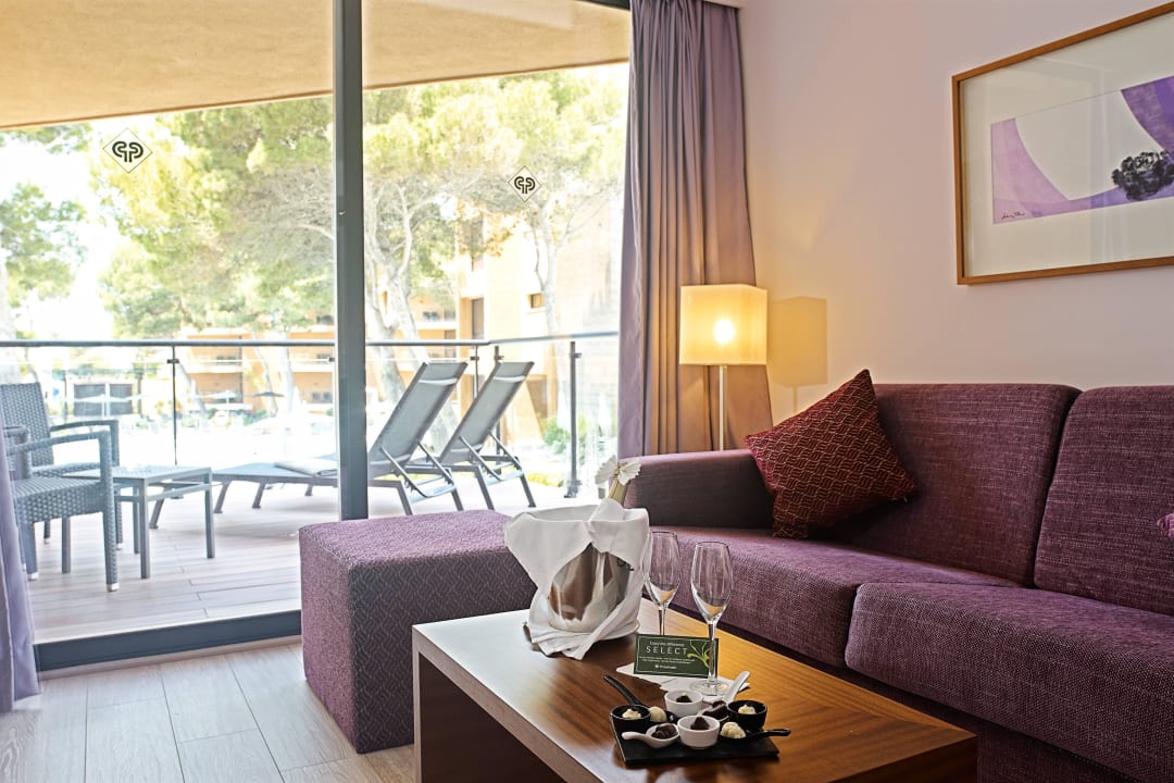 Wohnbereich Juniorsuite Protur Turo Pins Hotel