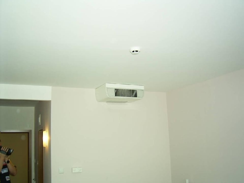 Klimaanlage Hotel Sineva Beach