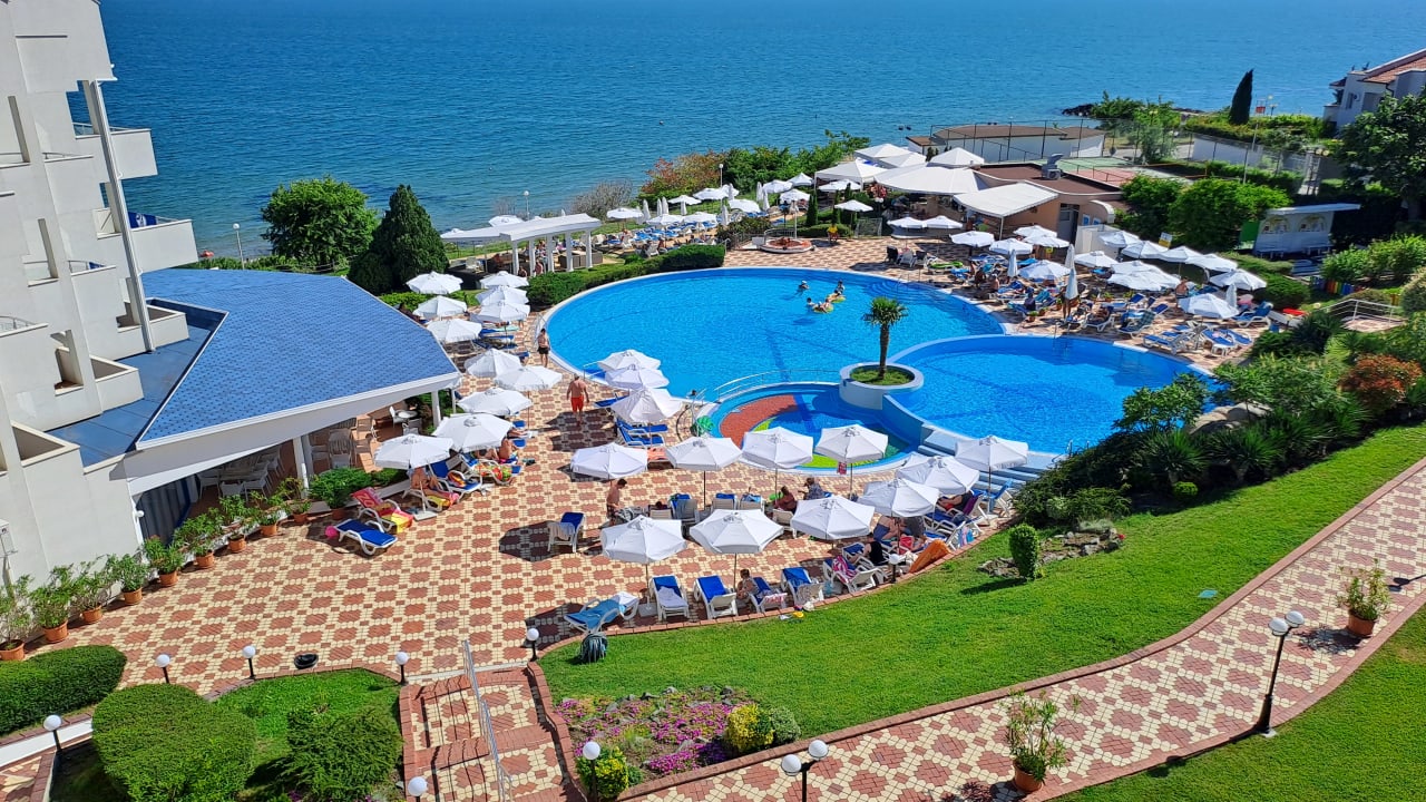 Pool Hotel Sineva Beach