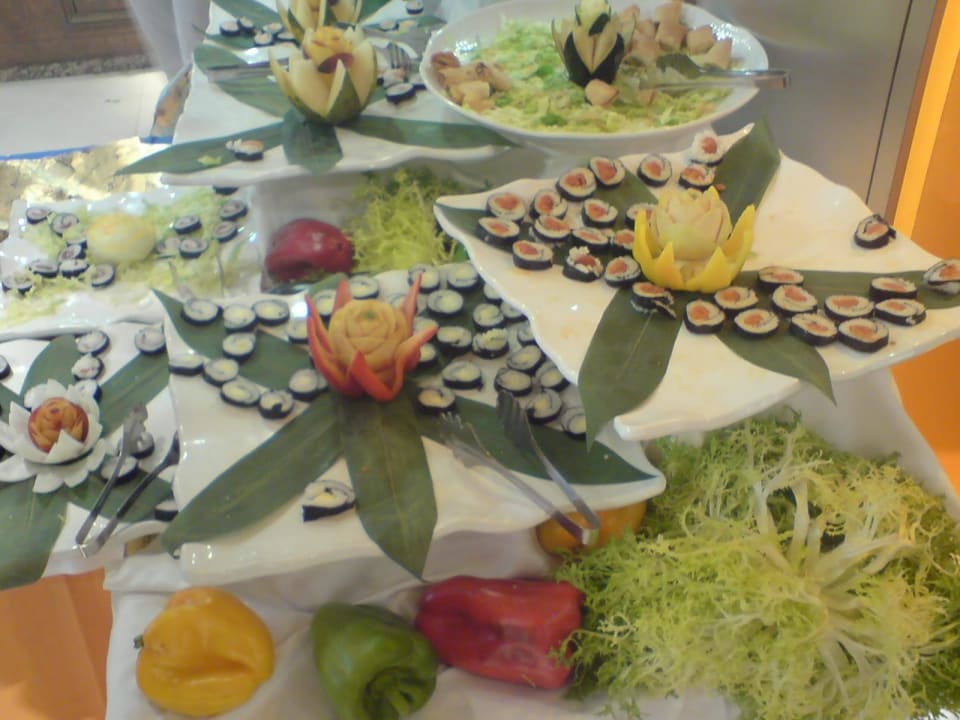 Sushi Vorspeisen Tisch Caprice Janeiro Hotel & Spa