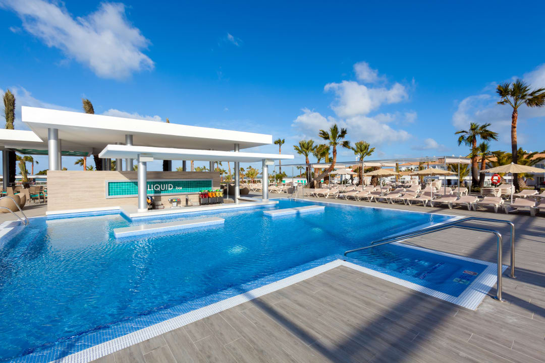 Pool Hotel Riu Chiclana