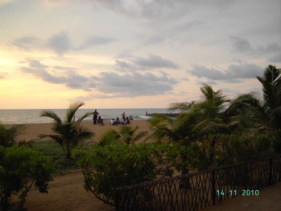 Sonnenuntergang  Avani Kalutara Resort
