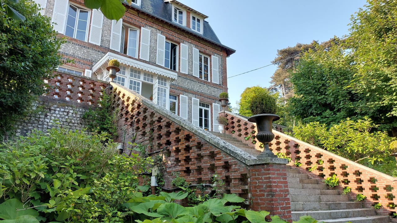 Außenansicht Castel De La Terrasse