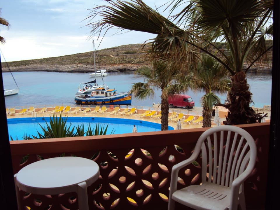 Balkonblick Comino Hotel & Bungalows