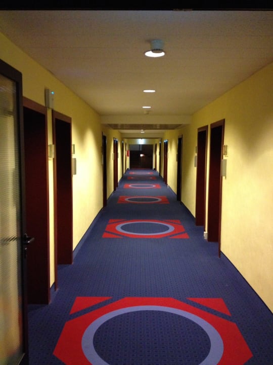 Flur ACHAT Hotel Suhl