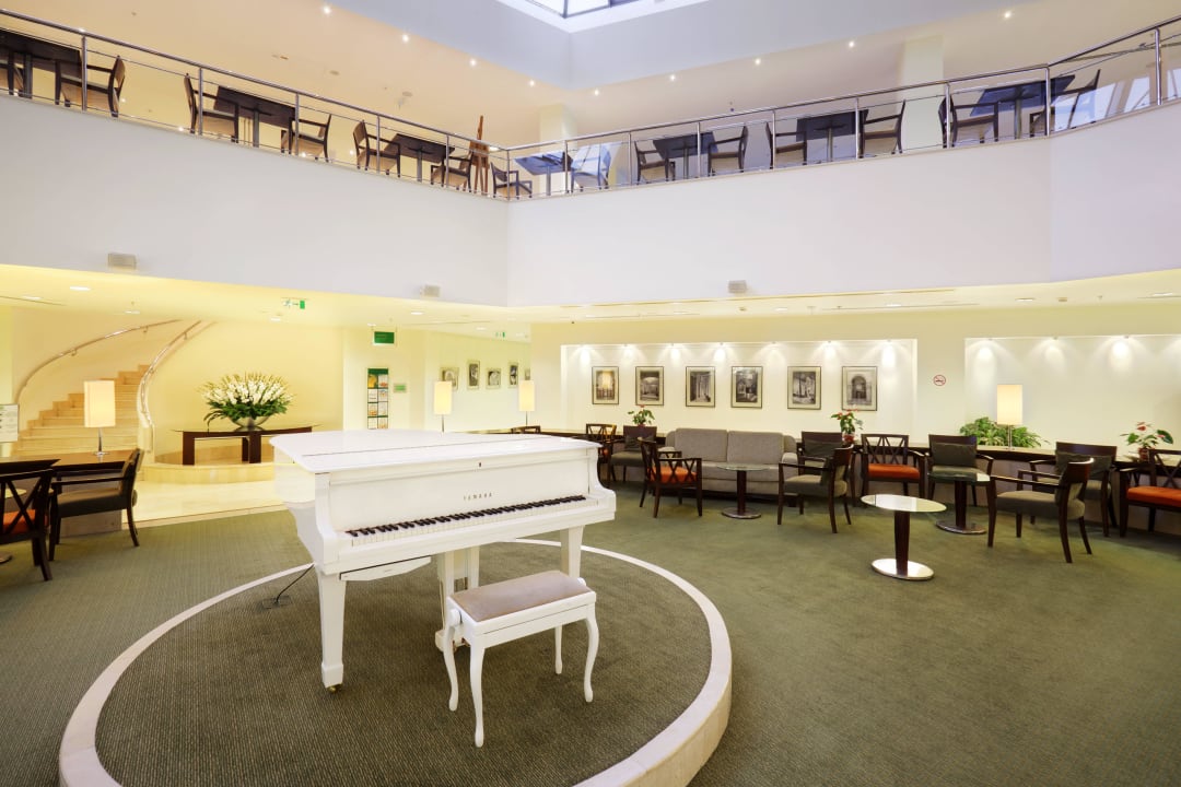 'Atrium' cafe Hotel Holiday Inn Sokolniki