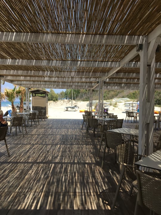 Strandbar Caravia Beach Hotel