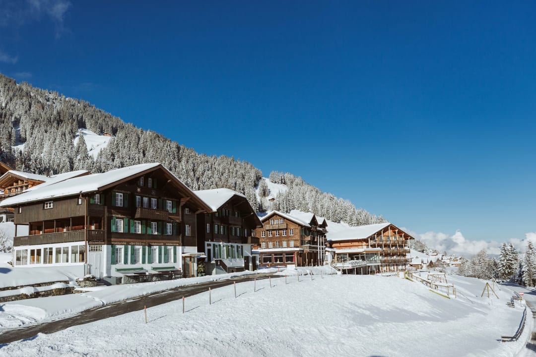 Außenansicht Hotel Hari im Schlegeli