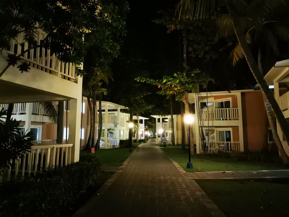 Außenansicht Playabachata Hotel