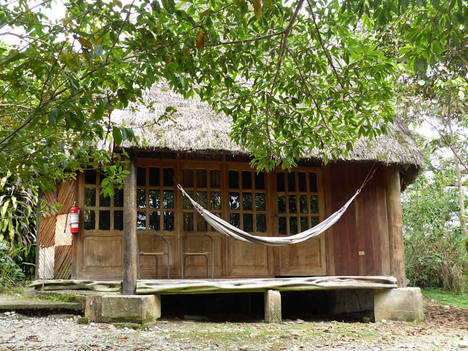 Bungalow No. 1 Huasquila Amazon Lodge