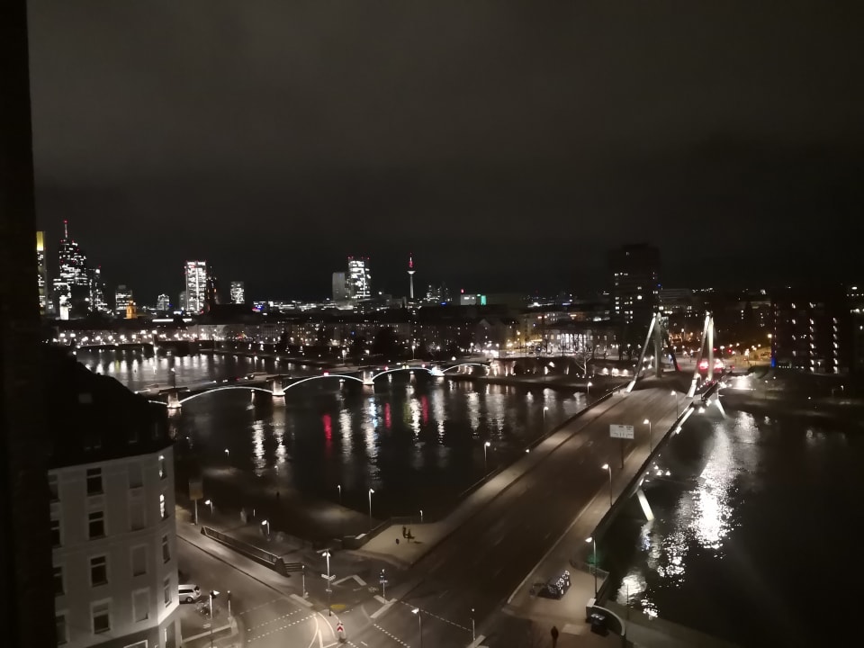 Ausblick Lindner Hotel Frankfurt Main Plaza, part of JdV by Hyatt