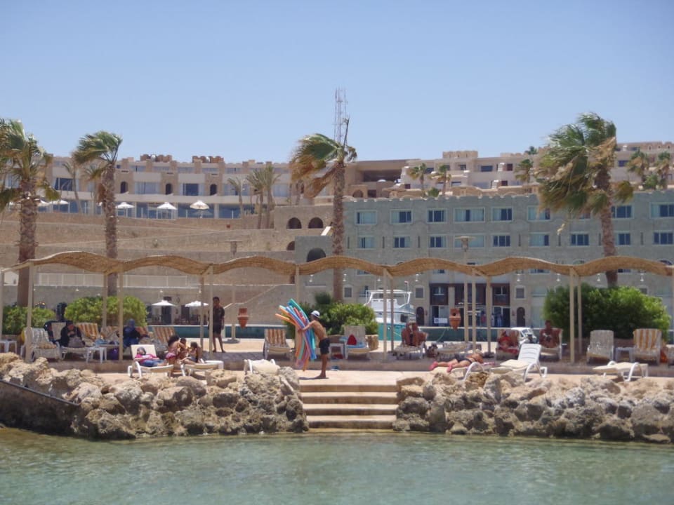 Außenansicht mit Lagune Pickalbatros Citadel Resort