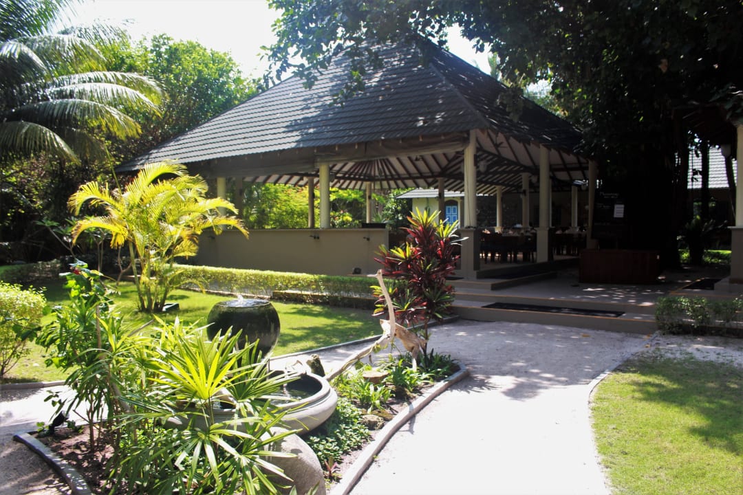 Restaurant Adaaran Select Meedhupparu Island Resort - Premium All Inclusive