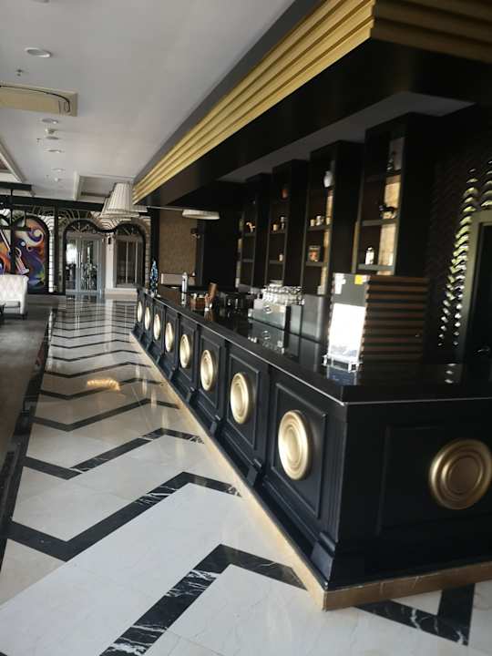 Gastro Mary Hotel Side