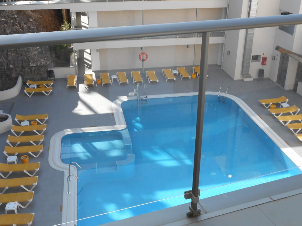 Innenhof mit Pool Servatur Alameda de Jandía