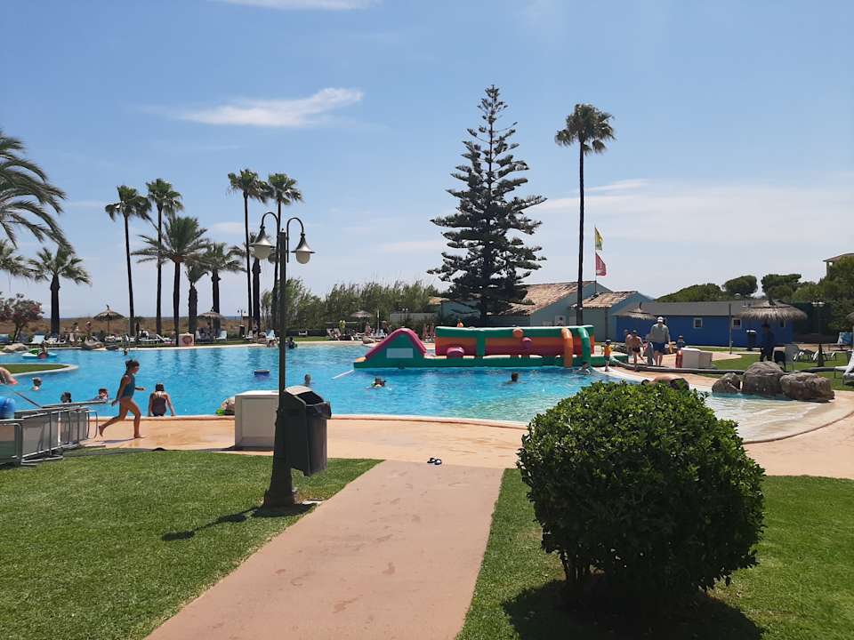 Pool Playa Esperanza Resort