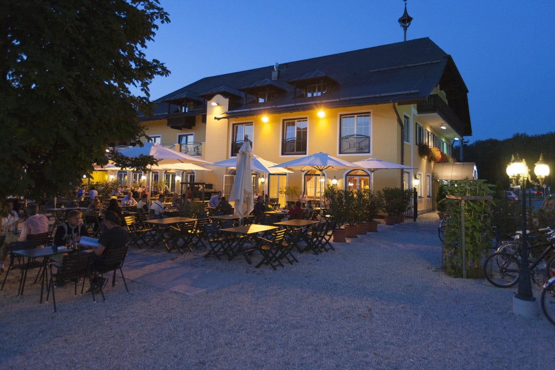 Terrasse Gasthof Die Pflegerbrücke