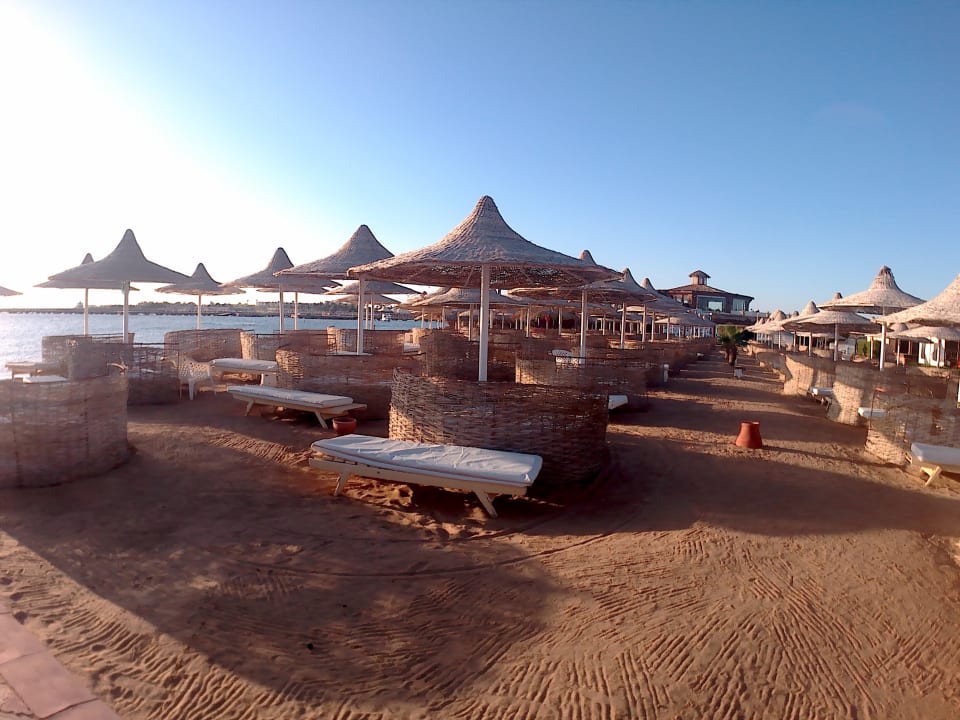 Strand Ali Baba Palace Hotel