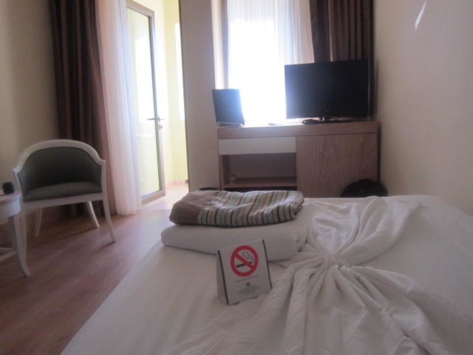 Zimmer Asteria Collection Side