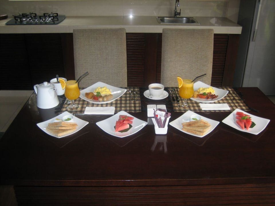 Frühstück in der Villa Sagara Villas and Suites Sanur