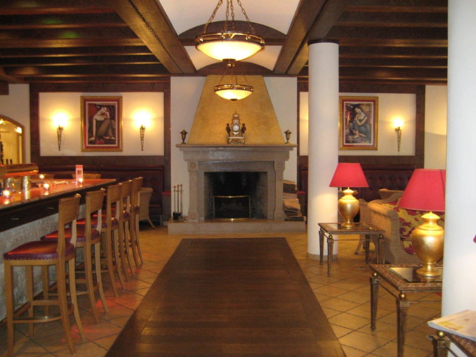 Gemütliche Hotelbar A-ROSA Gothisches Haus Wernigerode