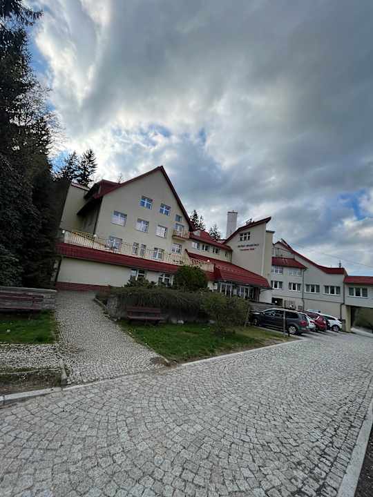 Außenansicht Klinika Młodości Medical SPA