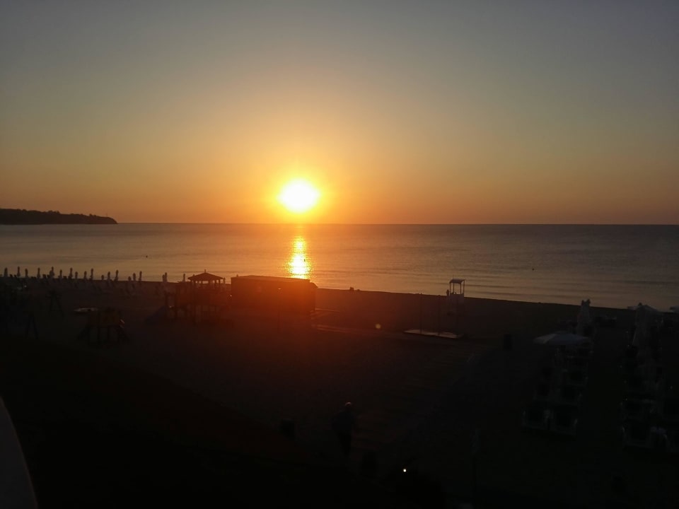 Sonnenaufgang Sol Luna Bay