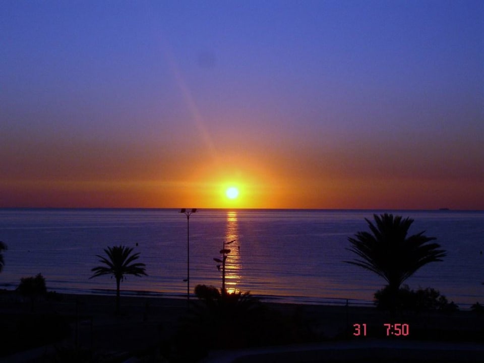 Рассвет Hipotels Flamenco