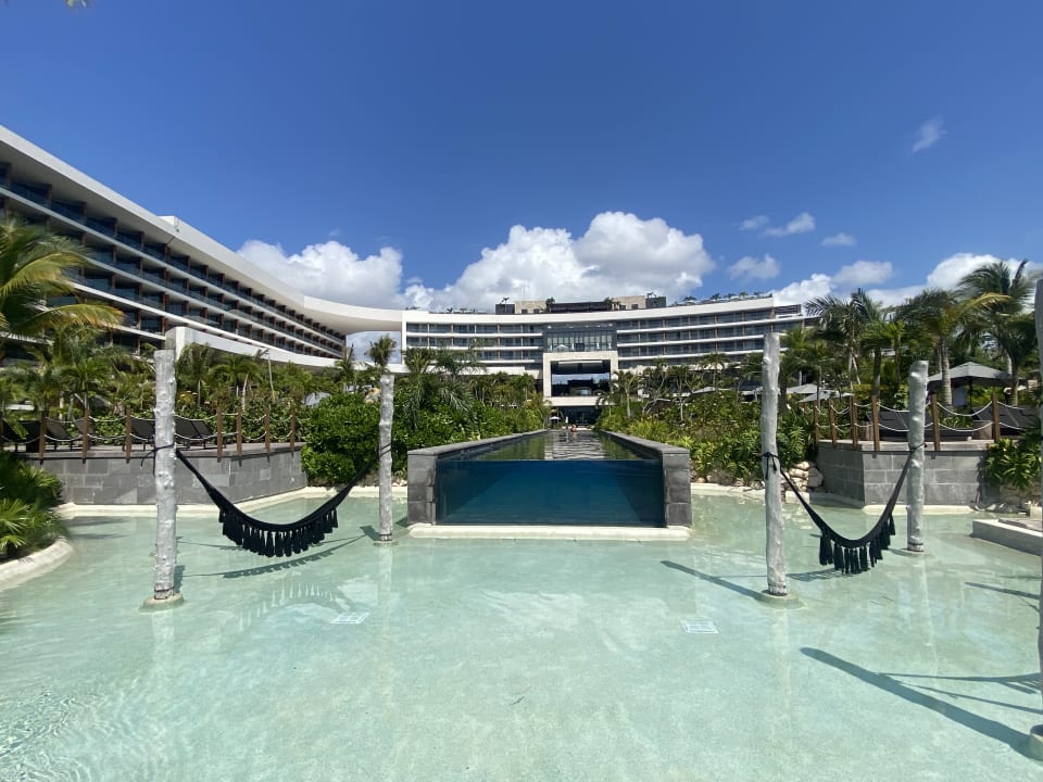 Pool Secrets Moxché Playa del Carmen