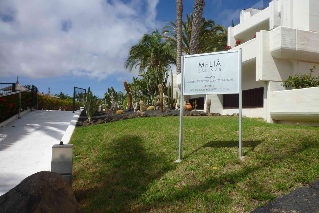 Strandzugang Paradisus by Meliá Salinas Lanzarote