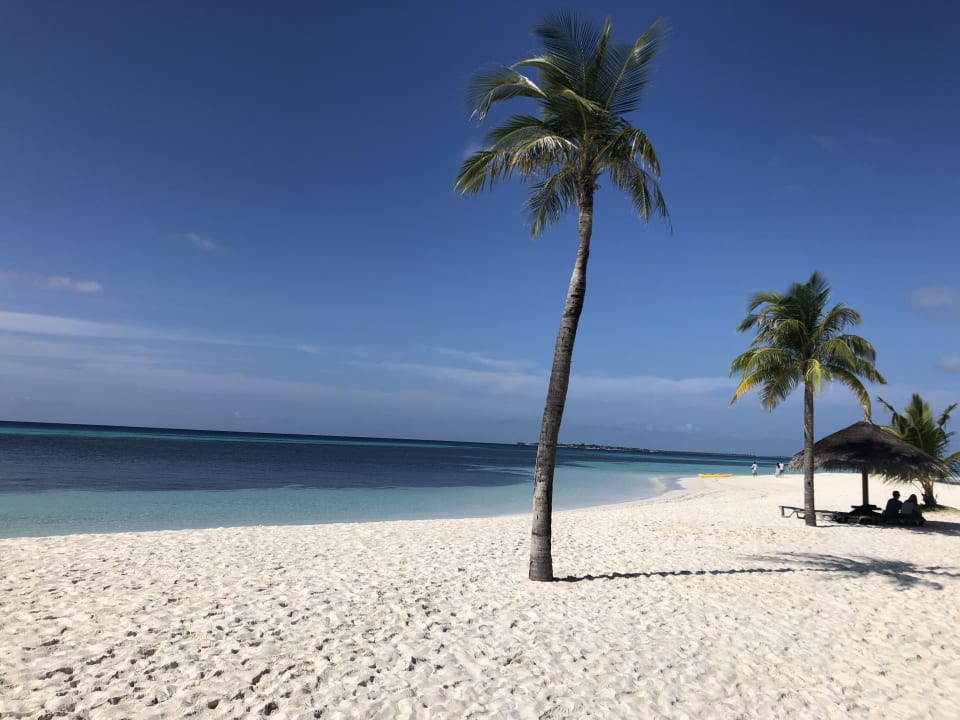 Strand Kuredu Island Resort & Spa