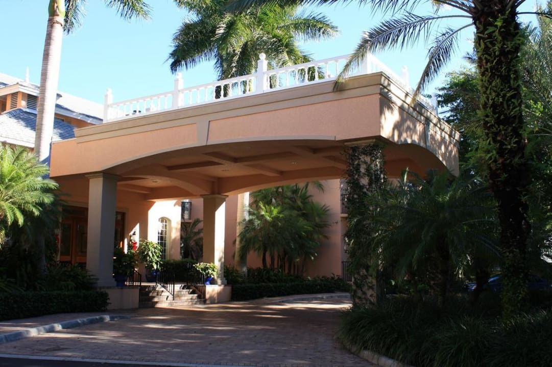 Auffahrt Hotel Hotel Trianon Old Naples