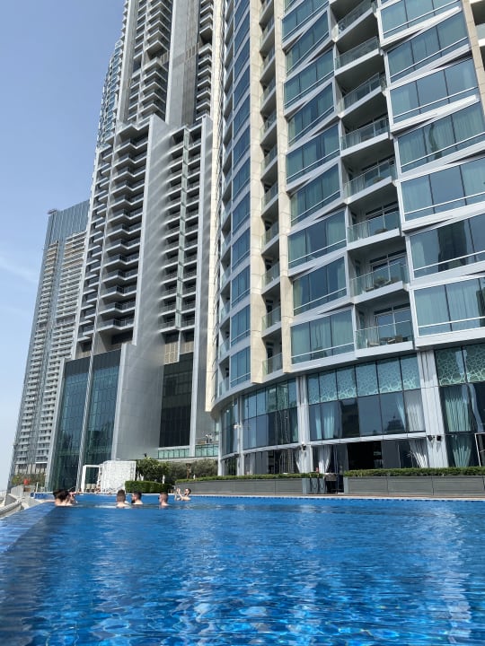 Pool Address Dubai Mall