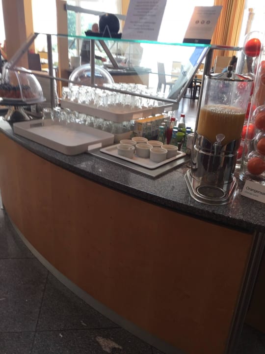 Frühstück Hotel NH Leipzig Messe