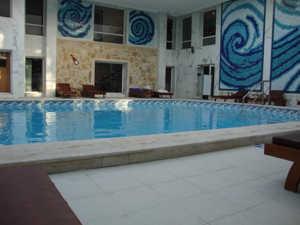 Indoor Pool TUI MAGIC LIFE Africana