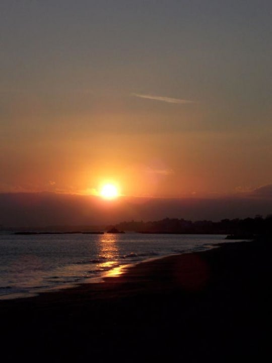 Sonnenuntergang Amathus Beach Hotel Limassol