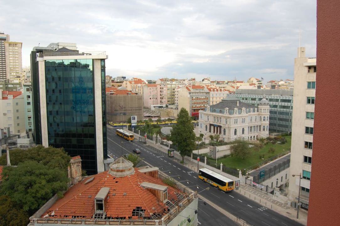 Blick aus unserem Zimmer ibis Styles Lisboa Centro Marquês de Pombal