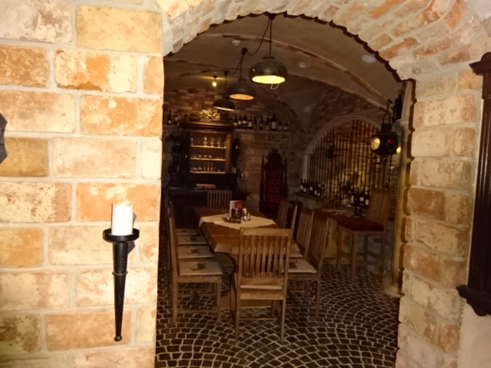 Weinkeller Hotel Gasthof Brücke