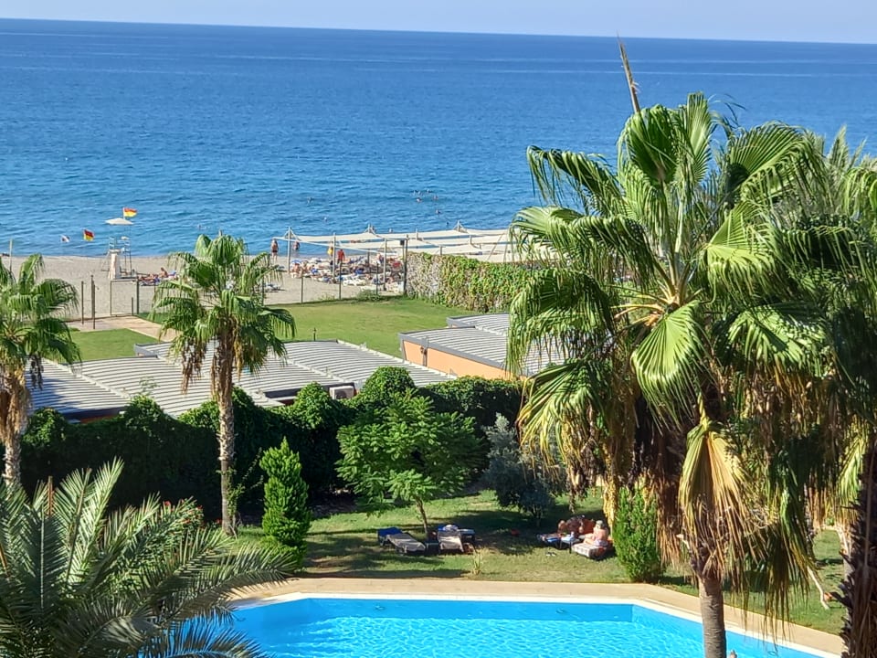 Ausblick Club Turtas Beach Hotel
