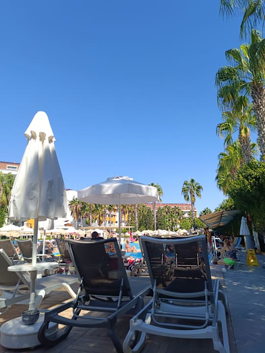 Pool Hane Family Resort