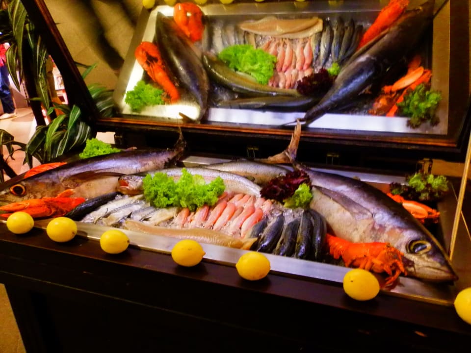 Büffet  Limak Lara Deluxe Hotel & Resort